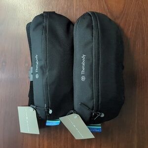 BUNDLE NWT United Airlines Polaris X Therabody Amenity Kits (Lot of 2)